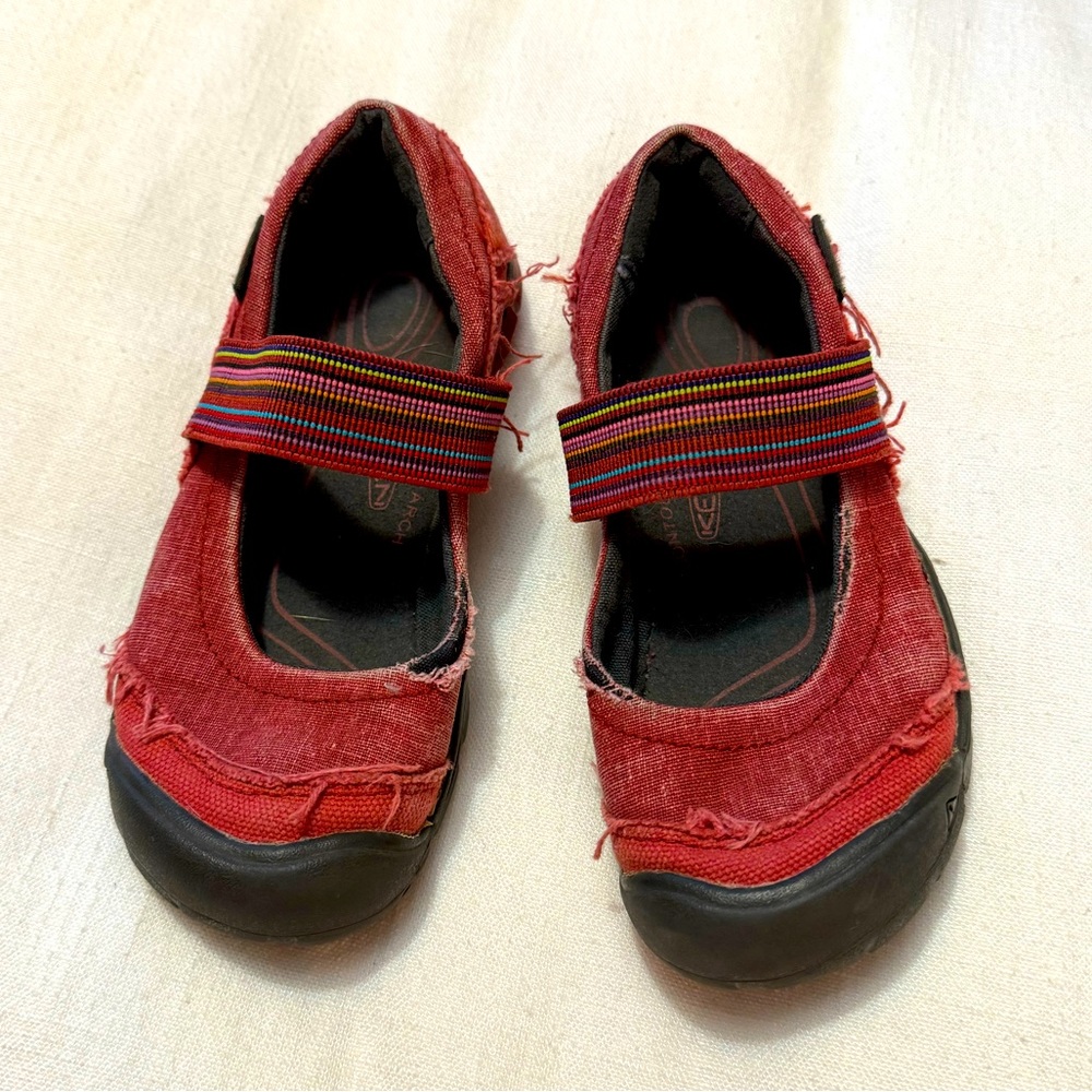 Keen | Girls Mary Jane Slip on Shoes | 12